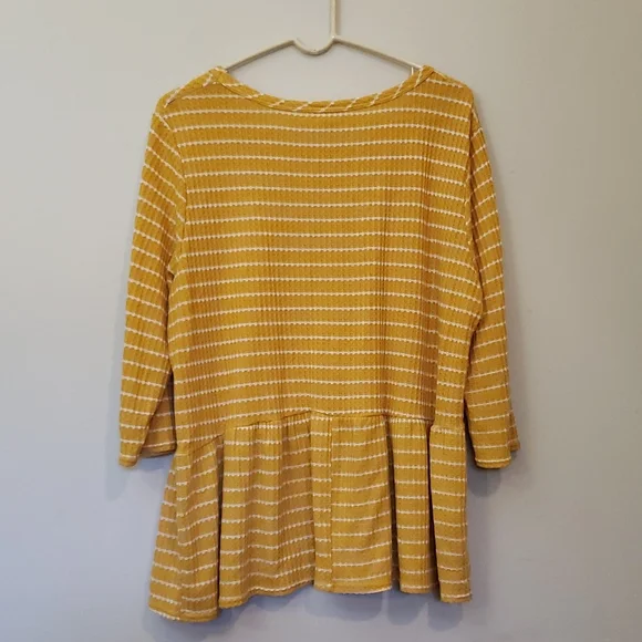 Tiffany & Grey Yellow Striped Peplum Top 3X - Picture 4 of 5
